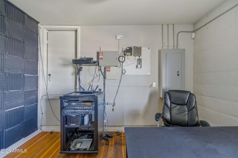 71-web-or-mls-139 W 1st St Casa Grande-7