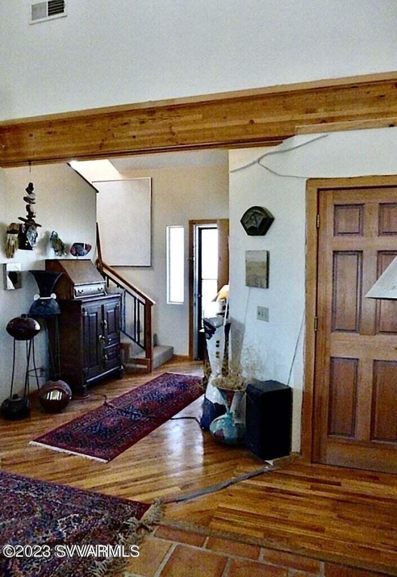 20220603225304921903000000-o