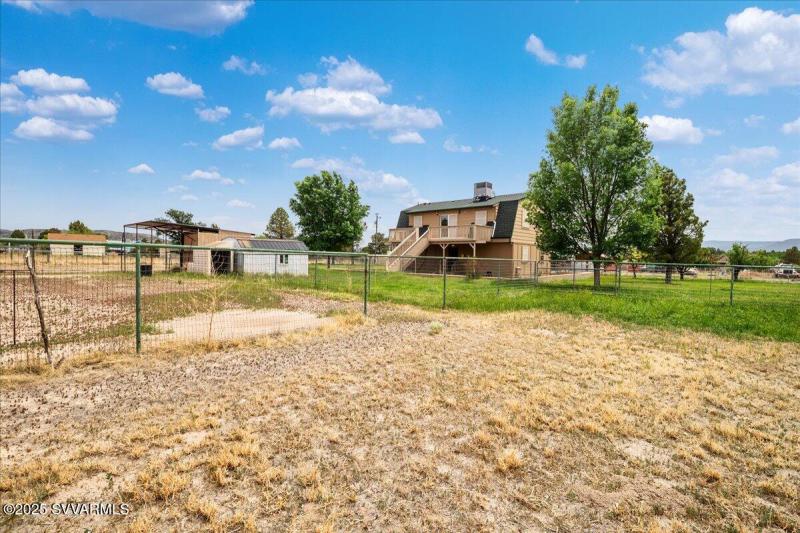 Horse Corral & Arena