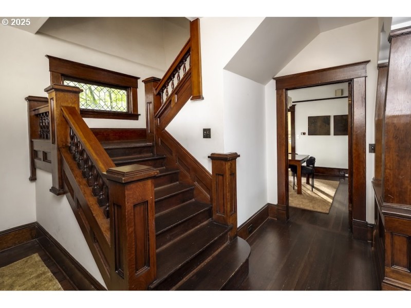 Entrance/Foyer