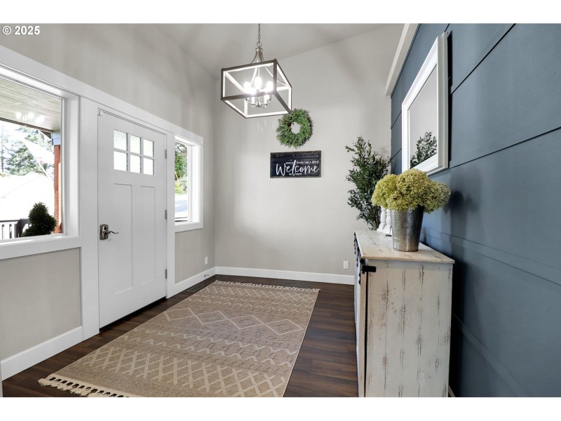 Entrance/Foyer