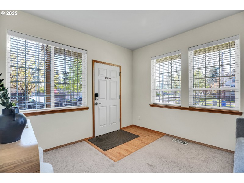 Entrance/Foyer