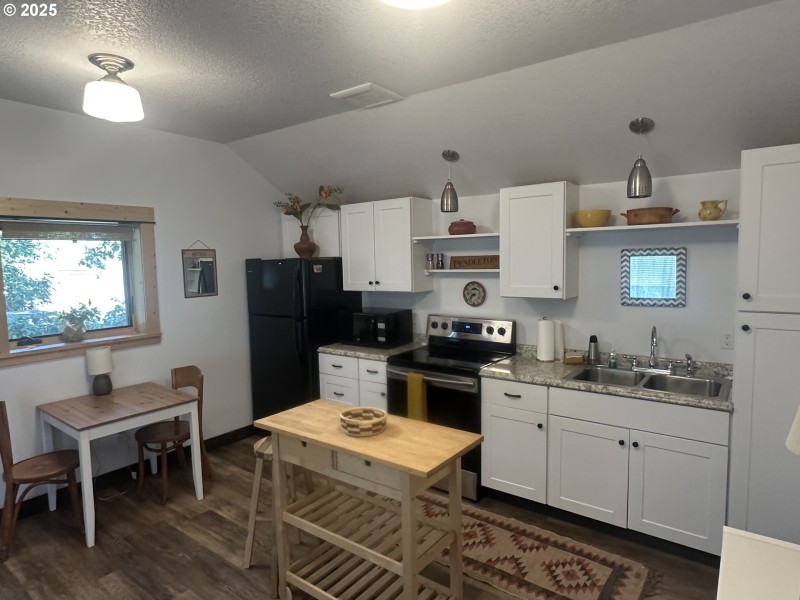 Guest Quarters