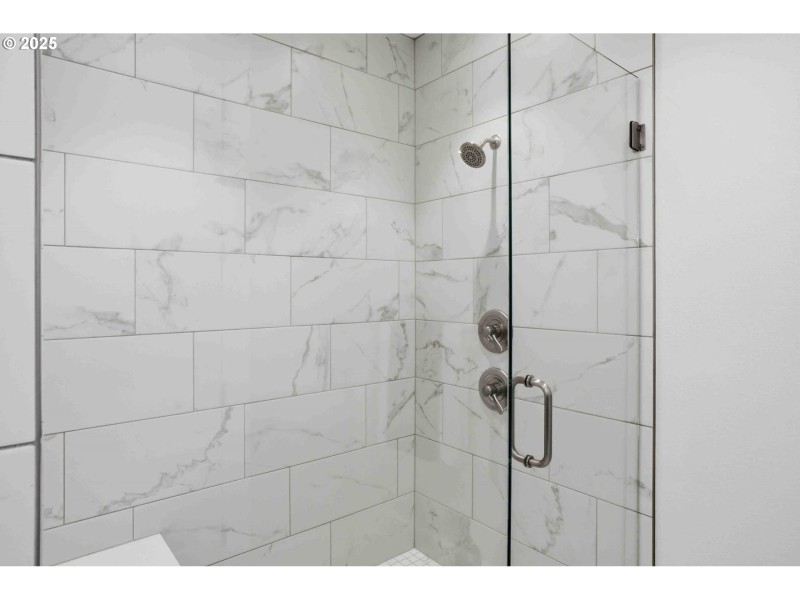 Owner's Suite Bathroom