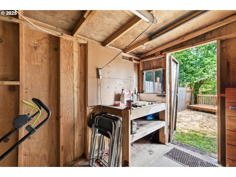 Shed