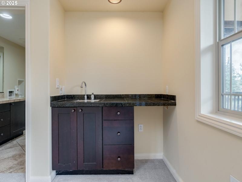 Wet Bar