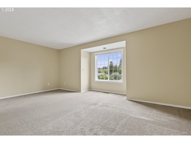 Bedroom, Primary
