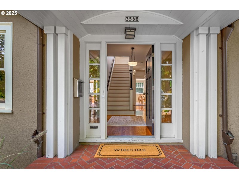 Entrance/Foyer