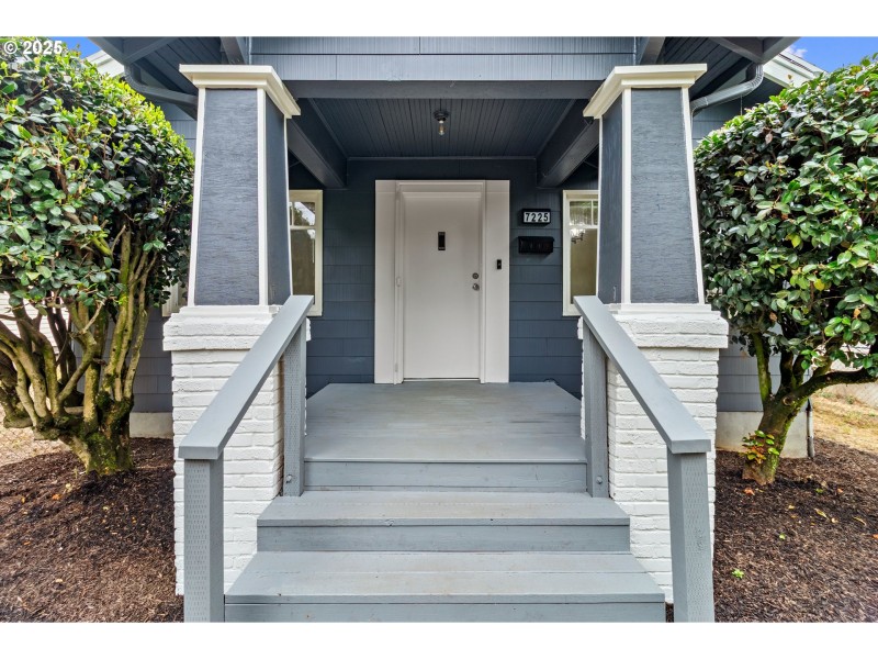 Covered Porch