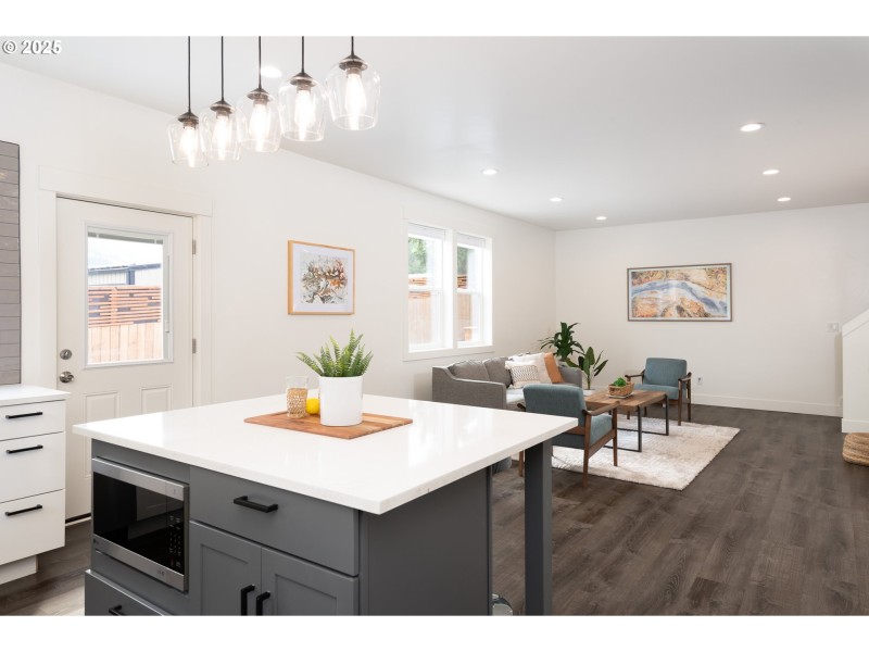 Kitchen/Family Room