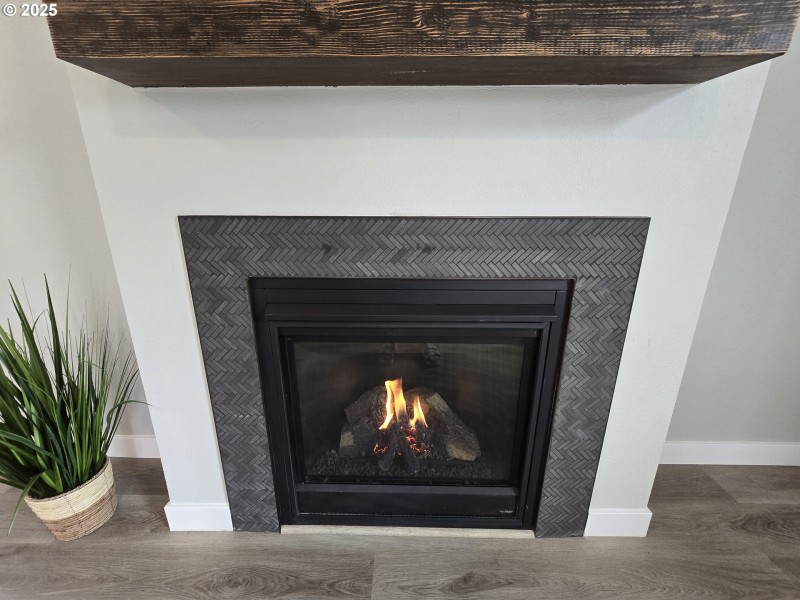 Fireplace Gas