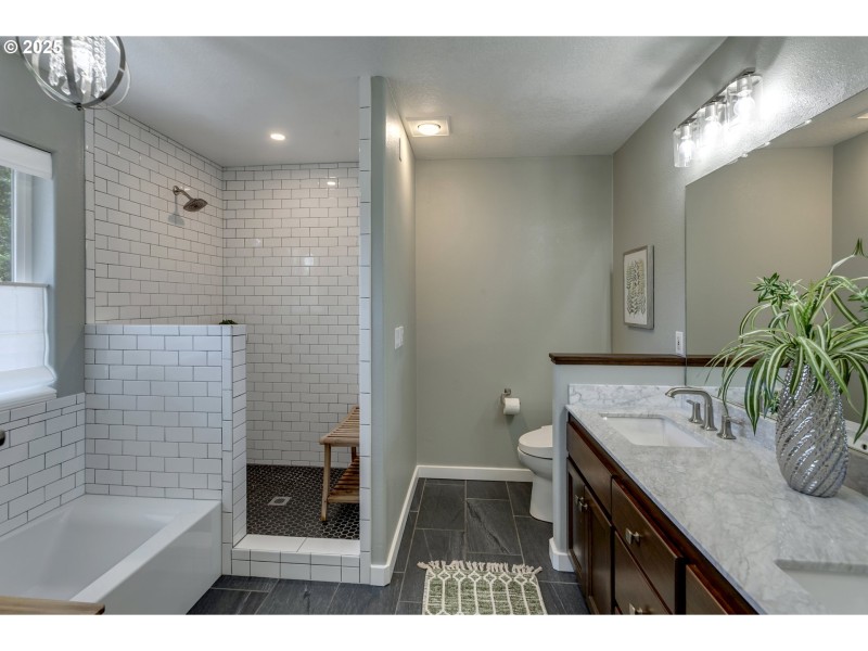 Bathroom, Attached