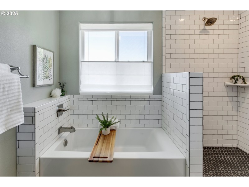 Bathroom, Attached