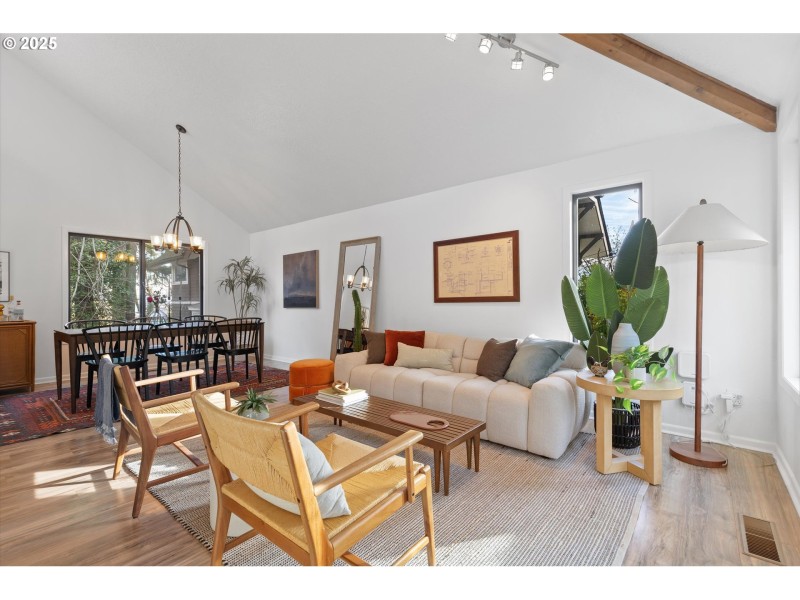 Living Room/Dining Room