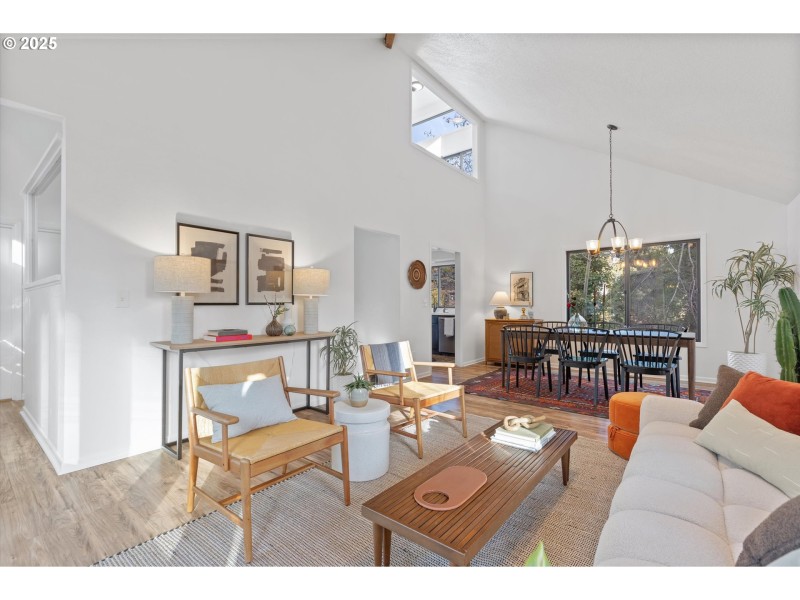 Living Room/Dining Room
