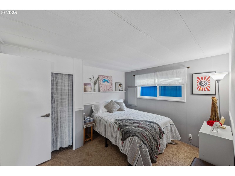 Bedroom, Owner's Suite