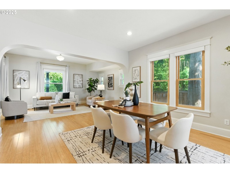 Living Room/Dining Room