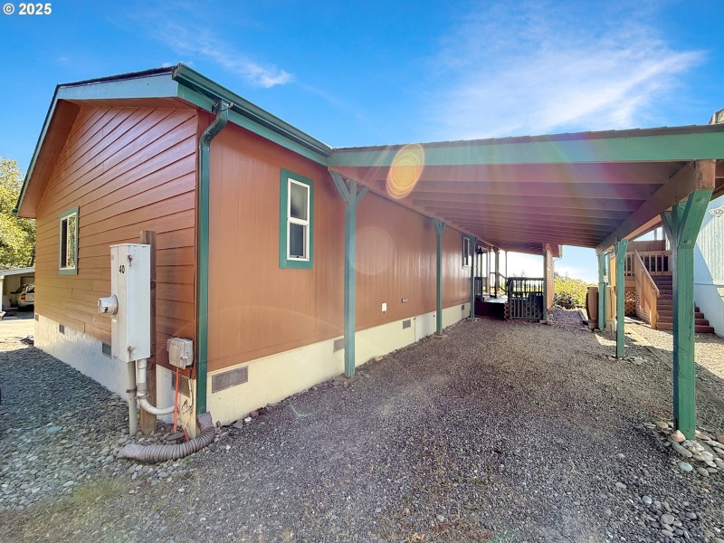 Carport