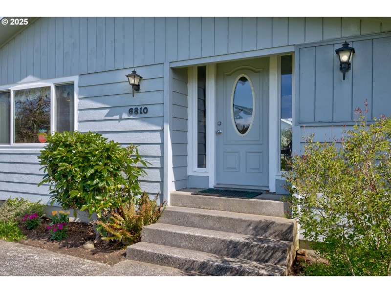 Entrance/Foyer