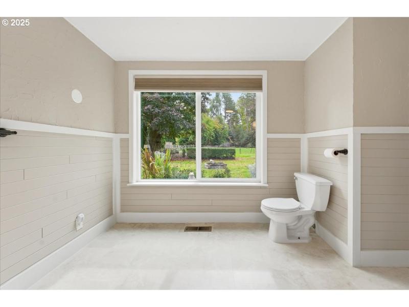 Owner's Suite Bathroom