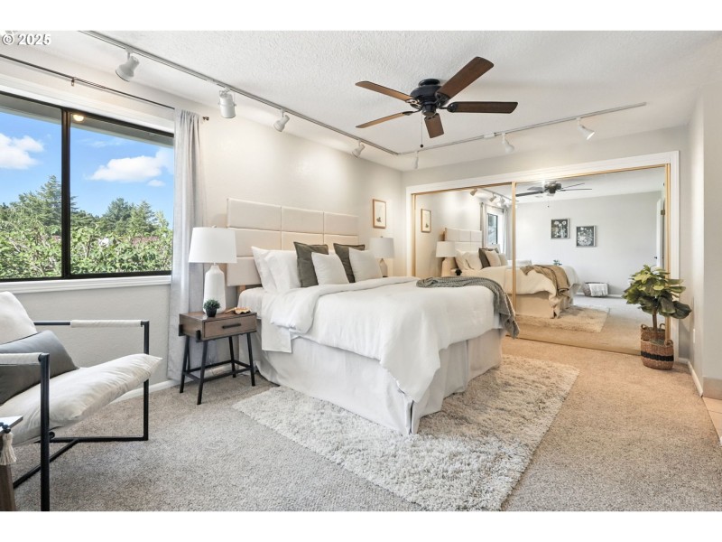 Bedroom, Owner's Suite
