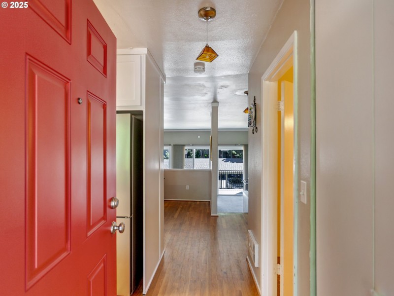 Entrance/Foyer