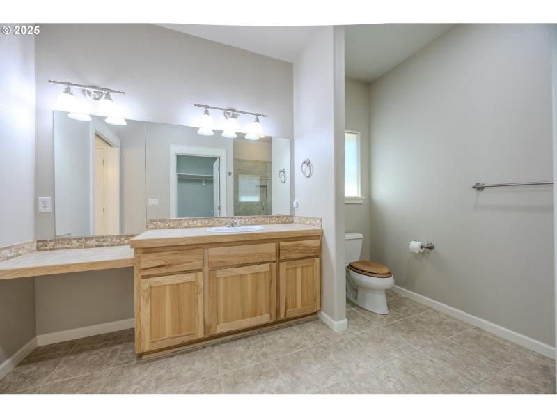 Owner's Suite Bathroom