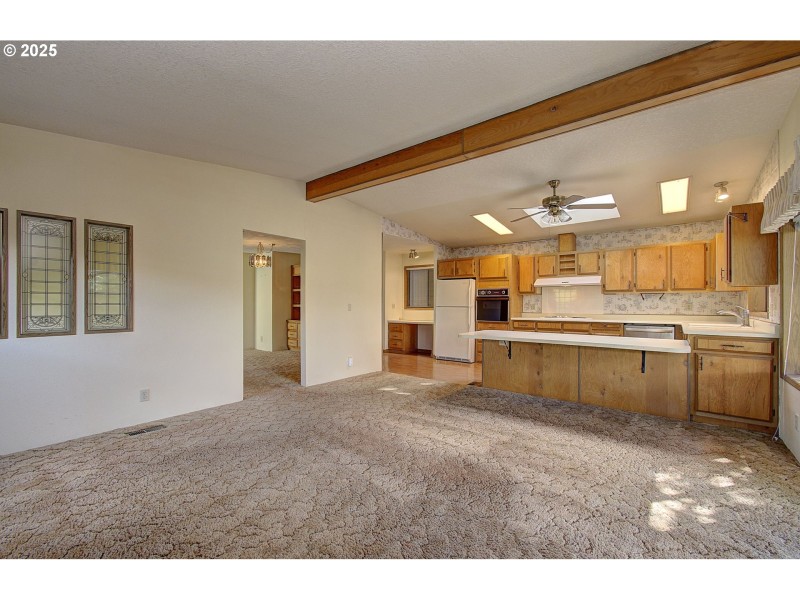 Kitchen/Family Room