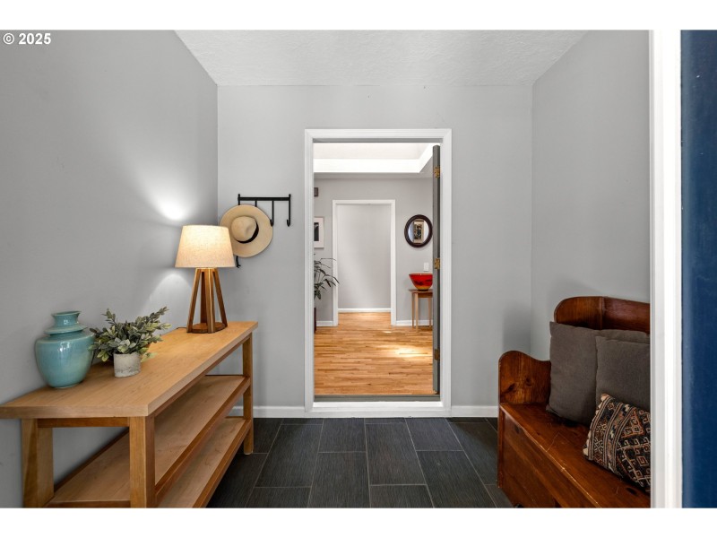 Entrance/Foyer