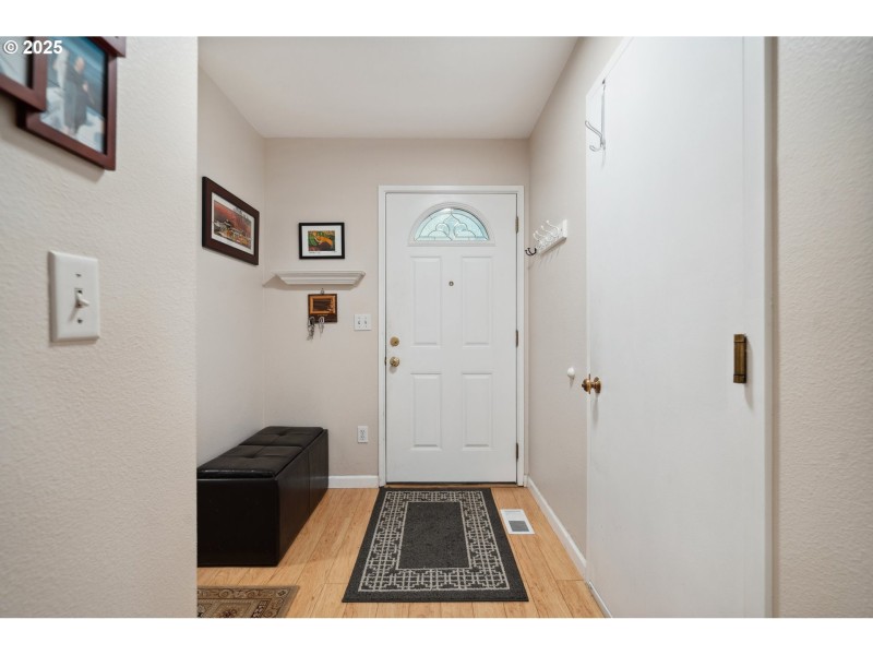Entrance/Foyer
