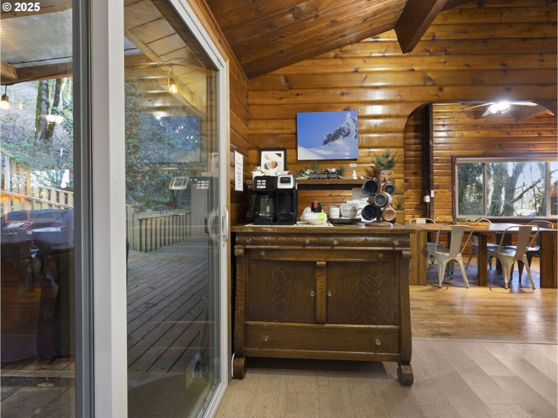 Kitchen/Nook