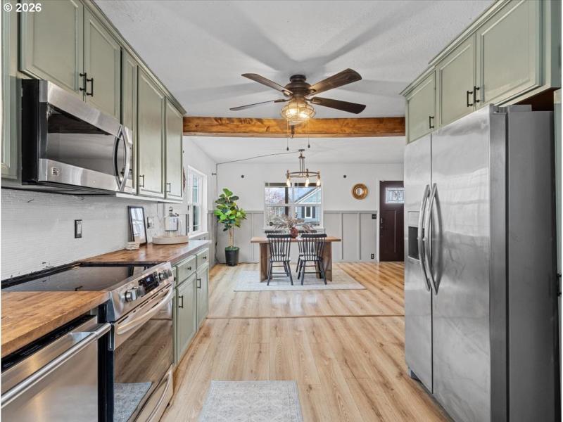 Living Room/Dining Room