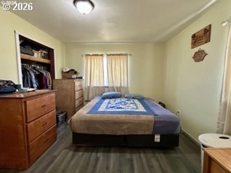 Bedroom, Owner's Suite