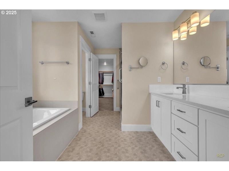Owner's Suite Bedroom