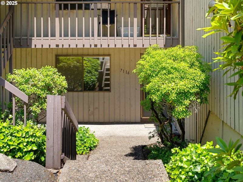 Entrance/Foyer