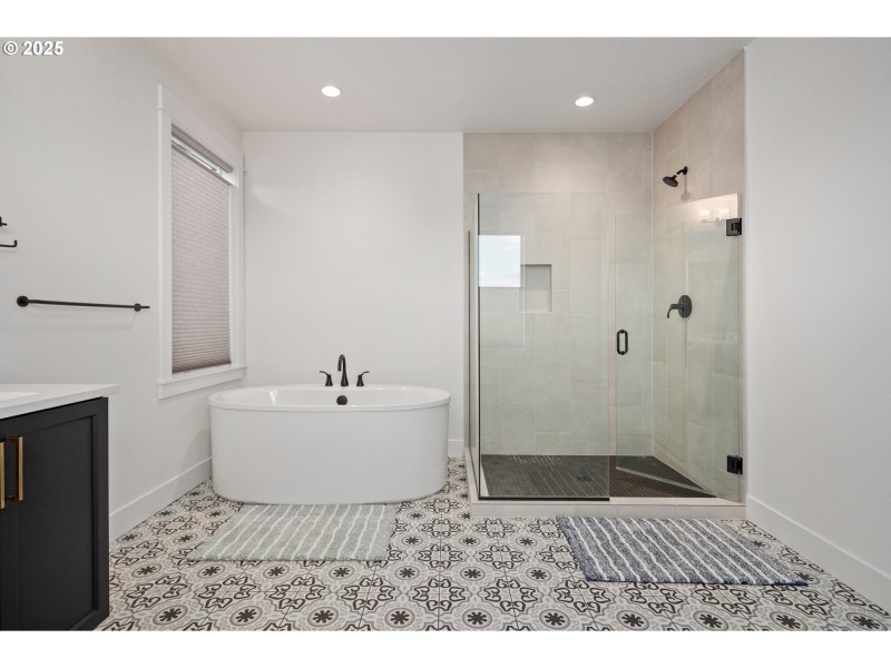 Owner's Suite Bathroom