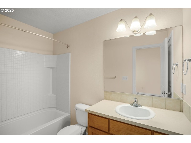 Bathroom, Attached