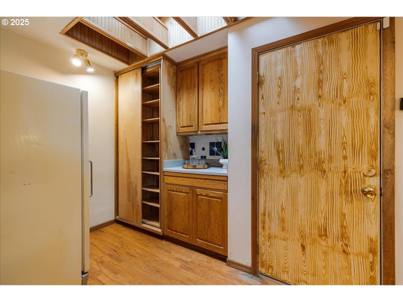 Butler's Pantry