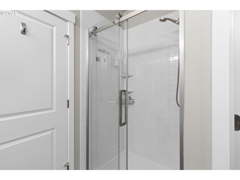 Bathroom, Attached