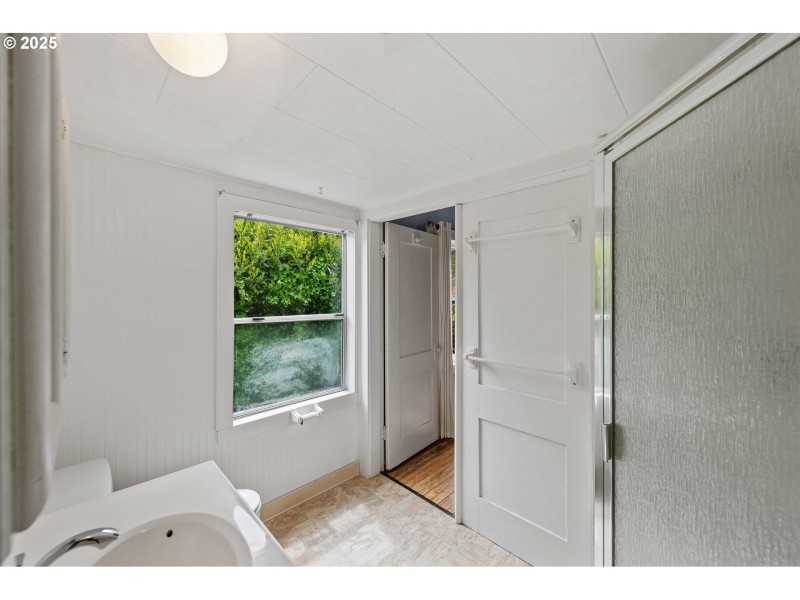 Attached Bathroom #2