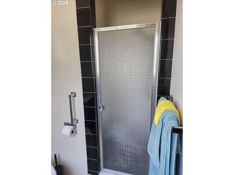 Bathroom, Attached