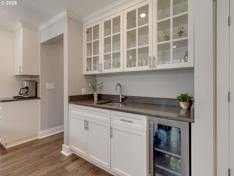 Wet Bar