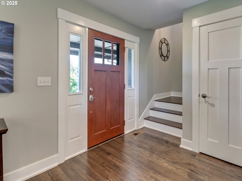 Entrance/Foyer