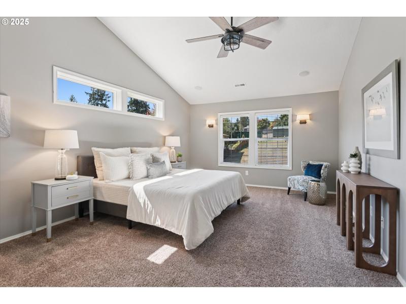 Bedroom, Owner's Suite