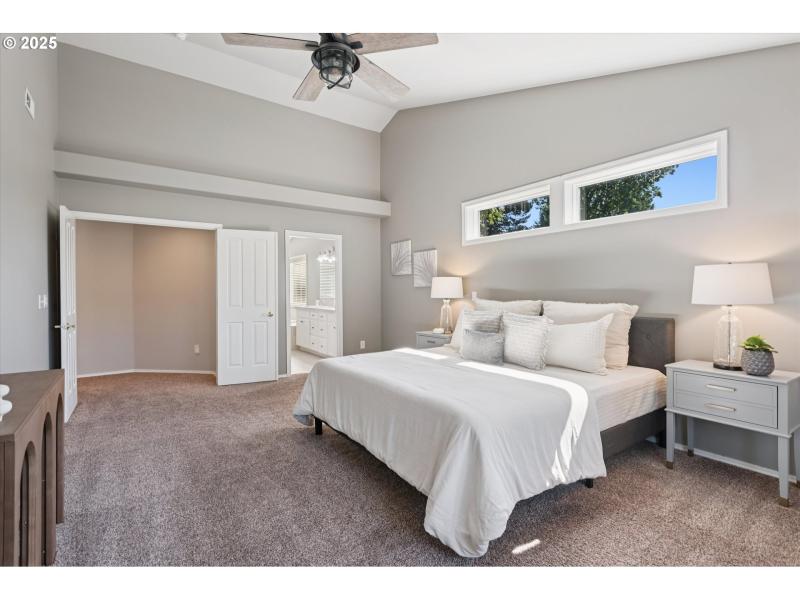 Bedroom, Owner's Suite