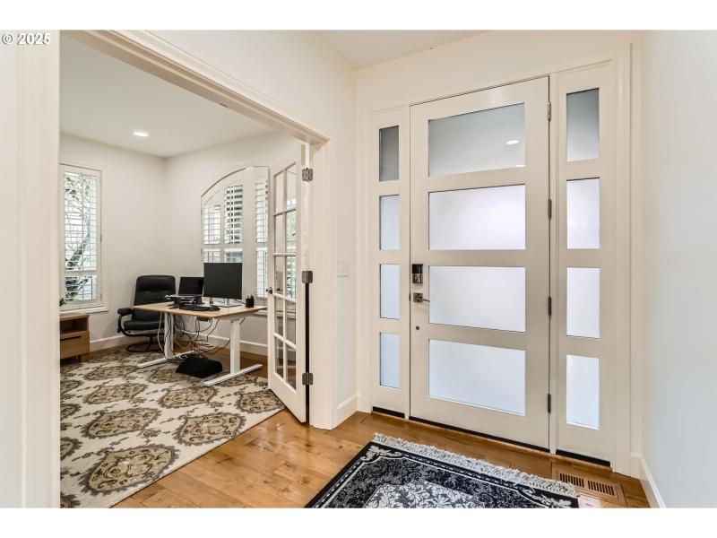 Entrance/Foyer