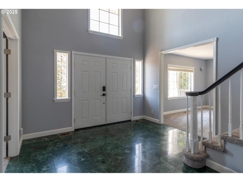 Entrance/Foyer