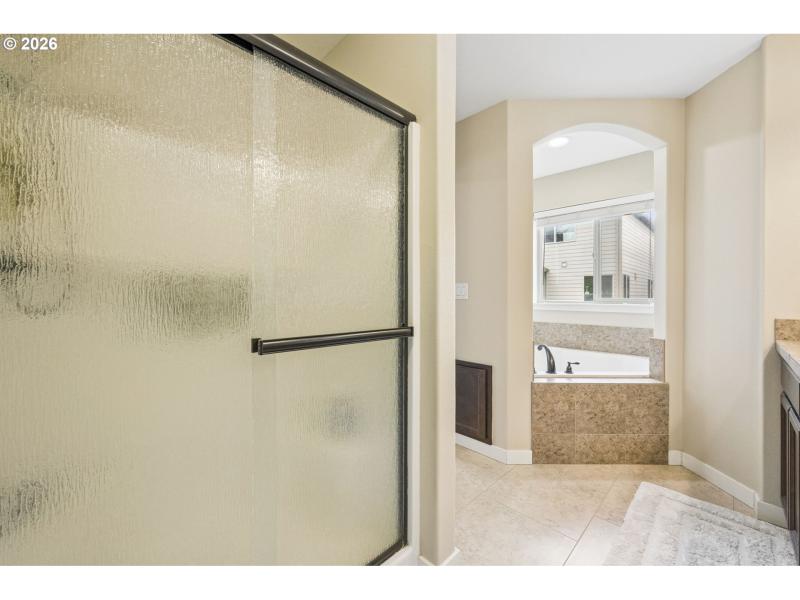 Owner's Suite Bathroom