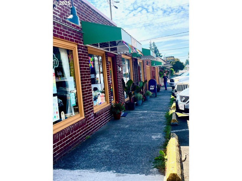 Community Amenities