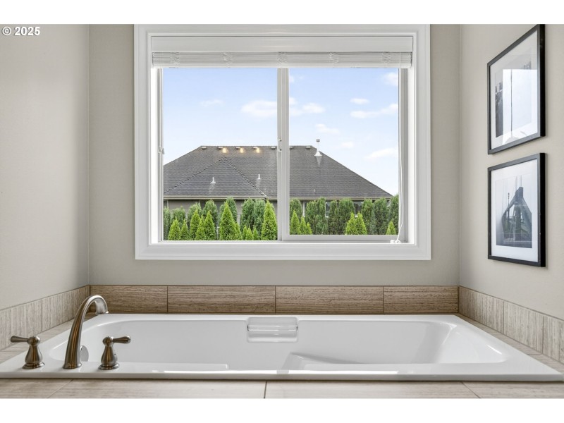 Bathroom, Attached